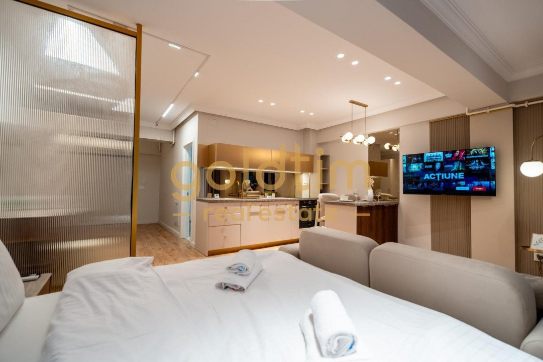 STUDIO SUPERB/DESIGN UNIC/PIPERA OMV/MOBILAT SI UTILAT