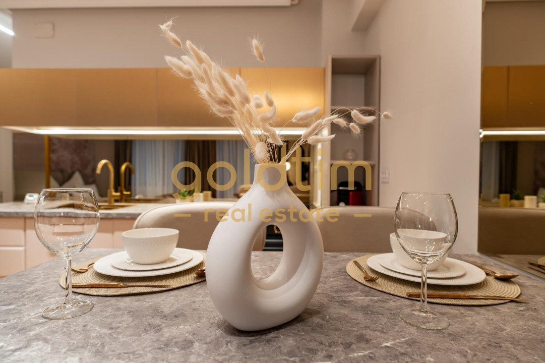 STUDIO SUPERB/DESIGN UNIC/PIPERA OMV/MOBILAT SI UTILAT