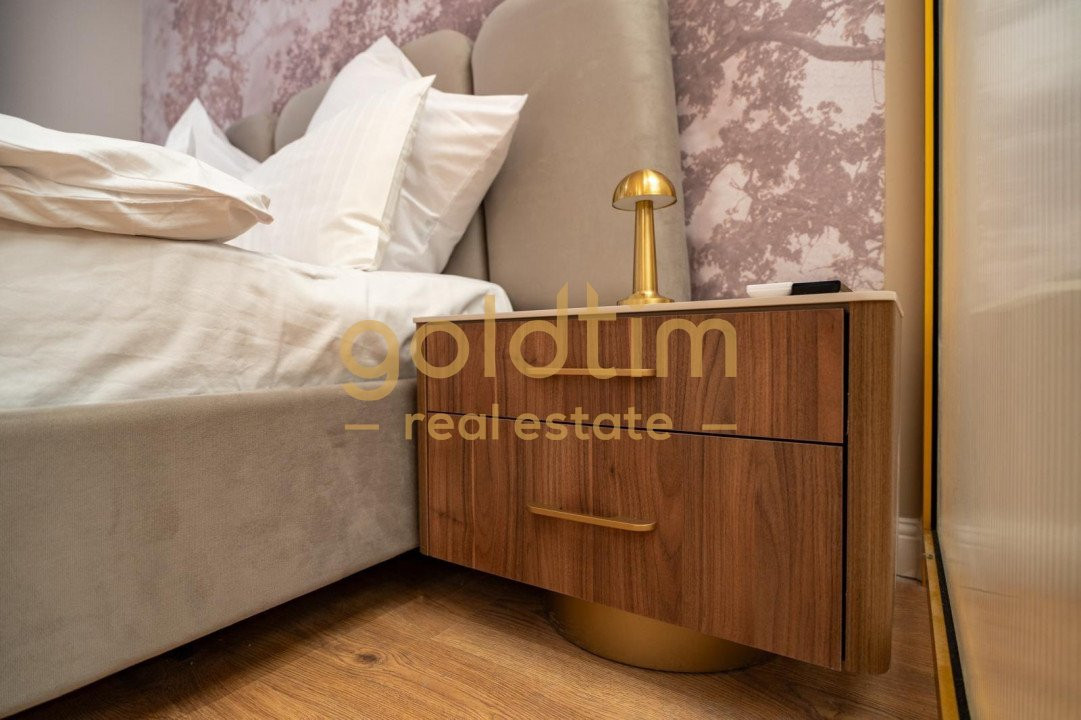 STUDIO SUPERB/DESIGN UNIC/PIPERA OMV/MOBILAT SI UTILAT