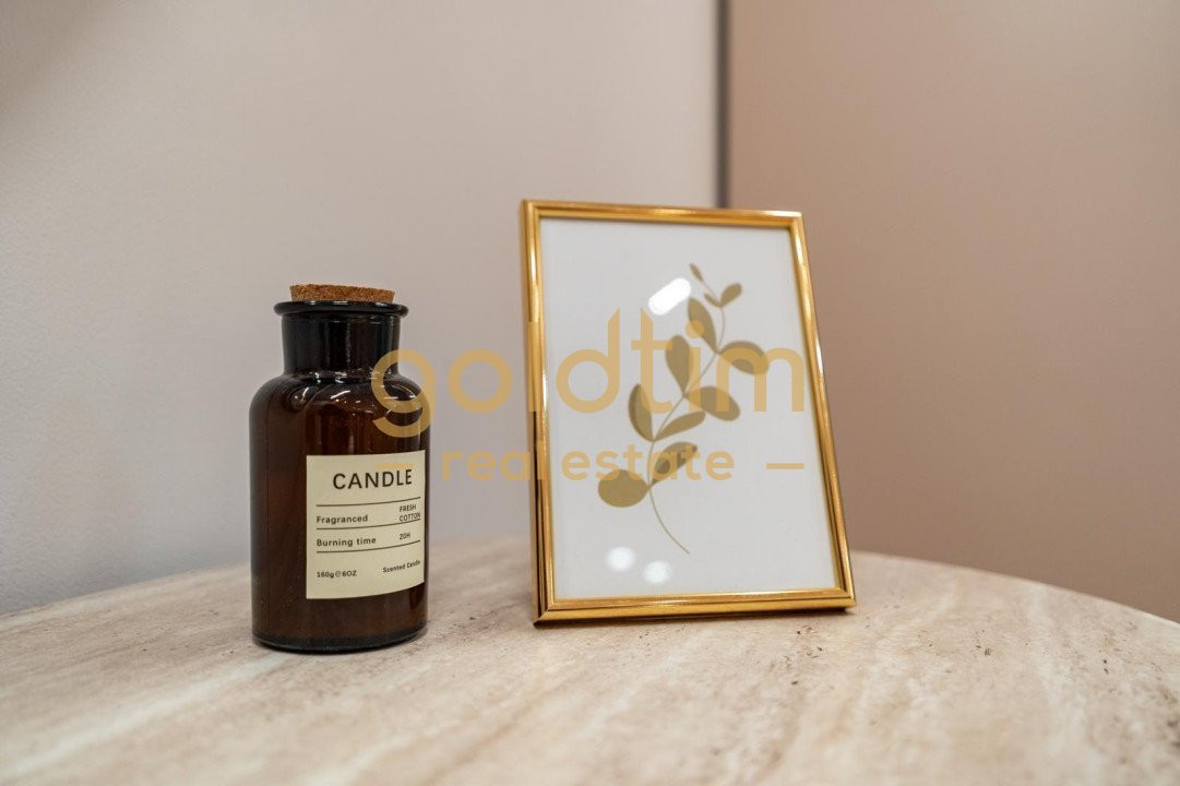 STUDIO SUPERB/DESIGN UNIC/PIPERA OMV/MOBILAT SI UTILAT