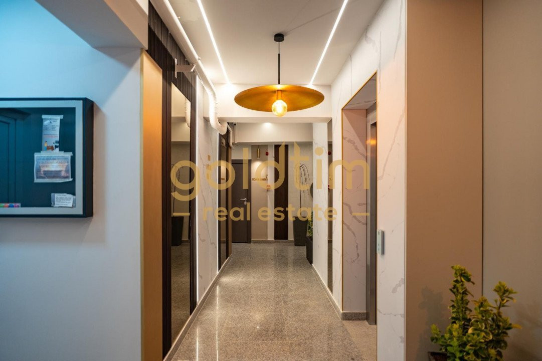 STUDIO SUPERB/DESIGN UNIC/PIPERA OMV/MOBILAT SI UTILAT