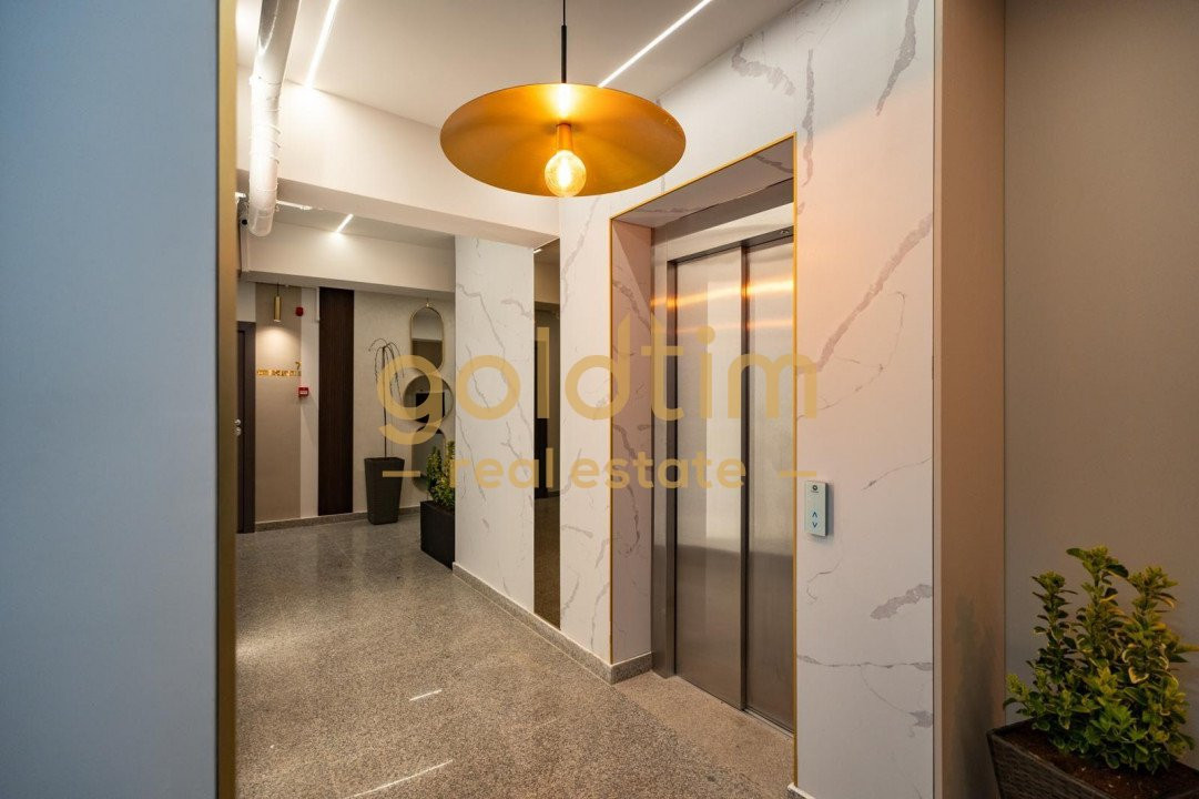 STUDIO SUPERB/DESIGN UNIC/PIPERA OMV/MOBILAT SI UTILAT