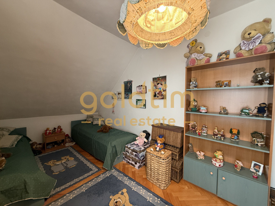 CASA IN ZONA LINISTITA/MOBILATA/UTILATA/TEREN IMPRESIONANT 5000MP/CORNU/PRAHOVA