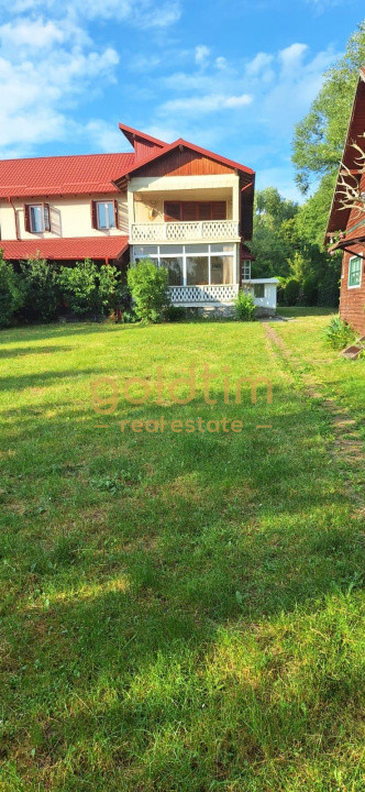 CASA IN ZONA LINISTITA/MOBILATA/UTILATA/TEREN IMPRESIONANT 5000MP/CORNU/PRAHOVA