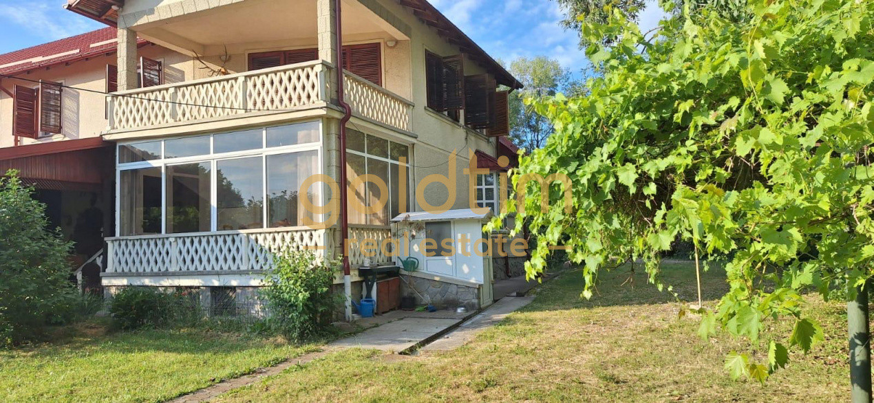 CASA IN ZONA LINISTITA/MOBILATA/UTILATA/TEREN IMPRESIONANT 5000MP/CORNU/PRAHOVA