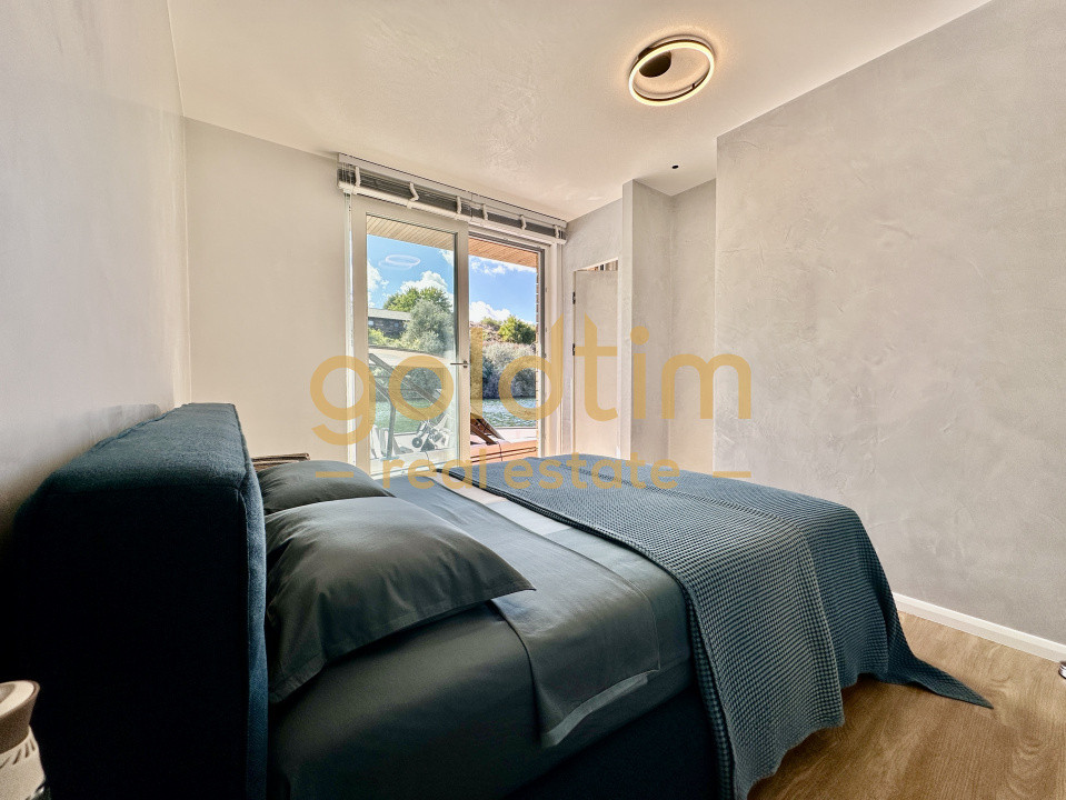 CASA PLUTITOARE/CONSTRUCTIE BETON PLUTITOR/UNICA IN ROMANIA/5 LOCURI DE ACOSTARE