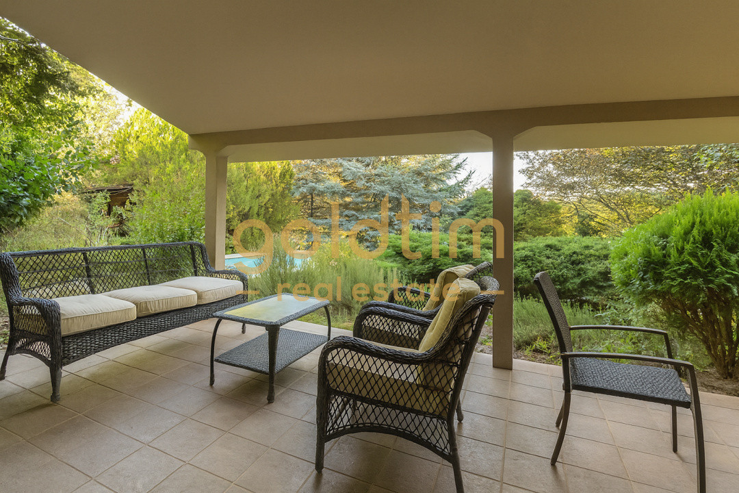 SUPERB/GRADINA/VEGETATIE MATURA/VILA INDIVIDUALA/PISCINA EXTERIOARA