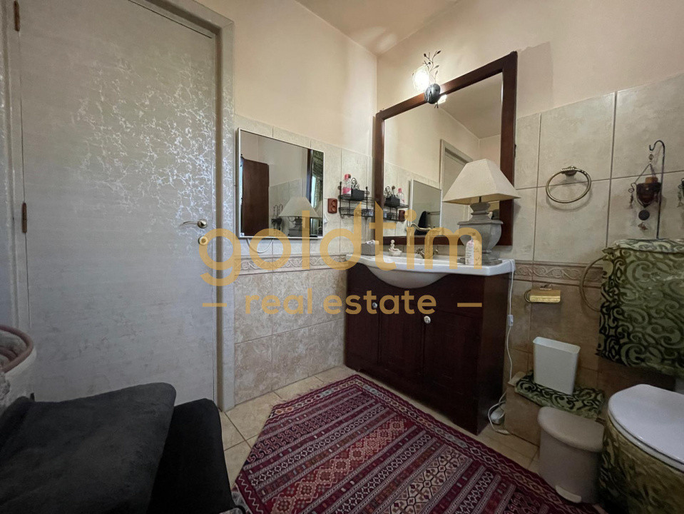 SUPERB/GRADINA/VEGETATIE MATURA/VILA INDIVIDUALA/PISCINA EXTERIOARA