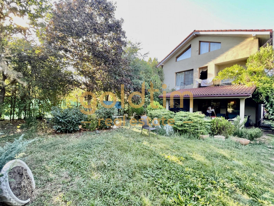SUPERB/GRADINA/VEGETATIE MATURA/VILA INDIVIDUALA/PISCINA EXTERIOARA