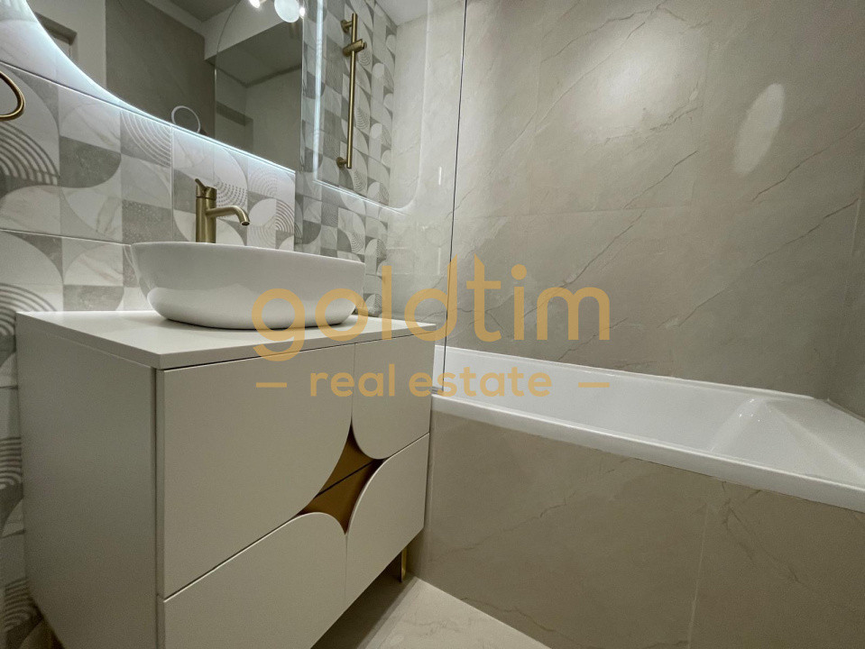 CATTED FAMILY/CURTE/DUPLEX SUPERB/ANSAMBLU SECURIZAT/PARCARE ACOPERITA