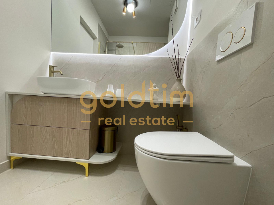 CATTED FAMILY/CURTE/DUPLEX SUPERB/ANSAMBLU SECURIZAT/PARCARE ACOPERITA