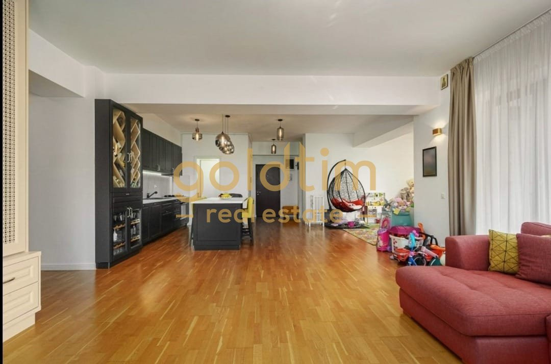 3 CAMERE TRANSFORMABILE  ÎN 4/MOBILAT ȘI UTILAT /BOXA/PARCARE SUBTERANA