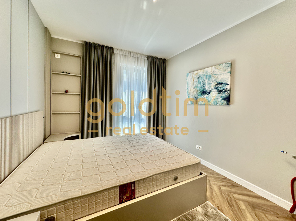 DESIGN UNIC/SUPERB/ZONA LINISTITA/LUX/1 LOC PARCARE