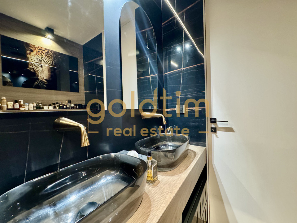 SUPERB/ PENTHOUSE MOBILAT SI UTILAT/ TERASA 70 mp