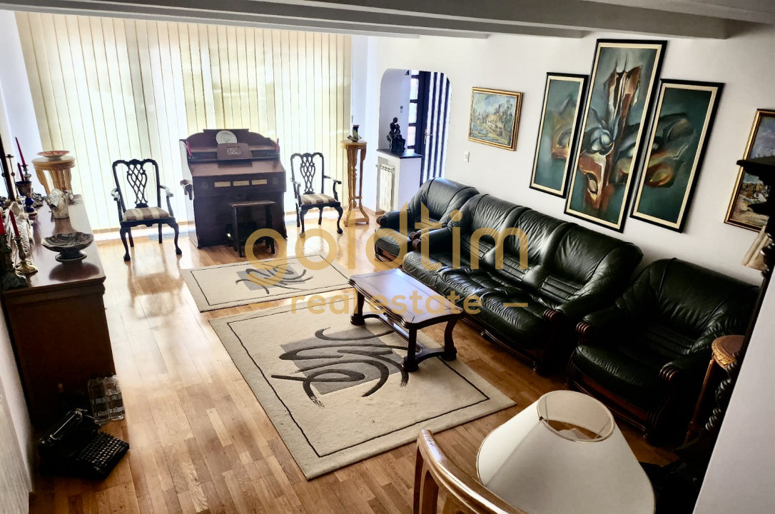 VILA IMPOZANTA P+3 /TEREN 800MP/ VEDERE PANORAMICA ASUPRA ORASULUI/ULTRACENTRAL