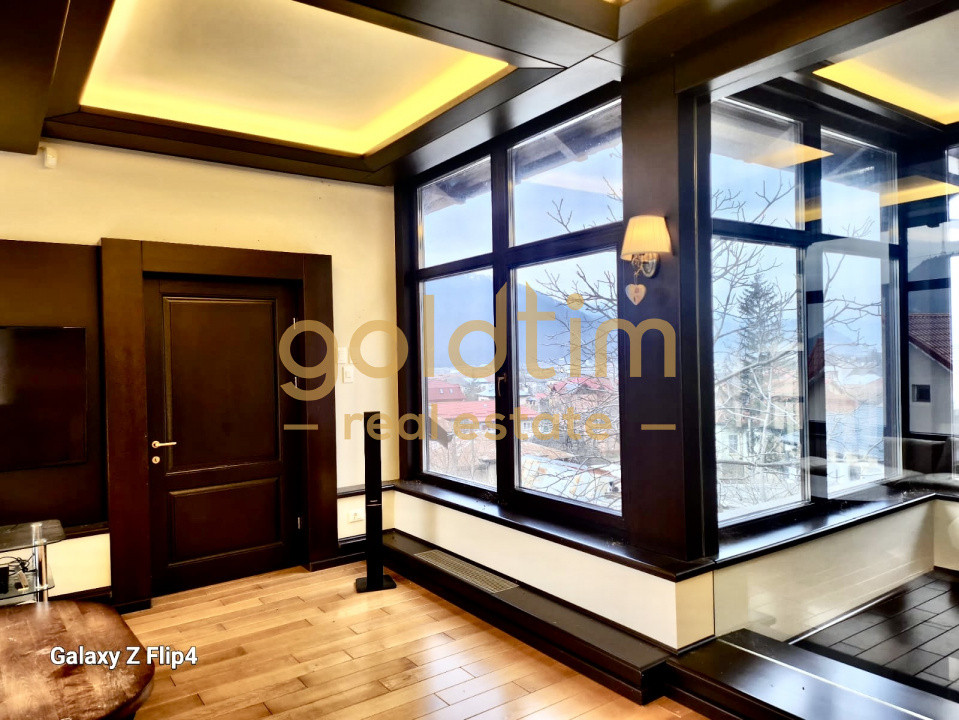 VILA IMPOZANTA P+3 /TEREN 800MP/ VEDERE PANORAMICA ASUPRA ORASULUI/ULTRACENTRAL