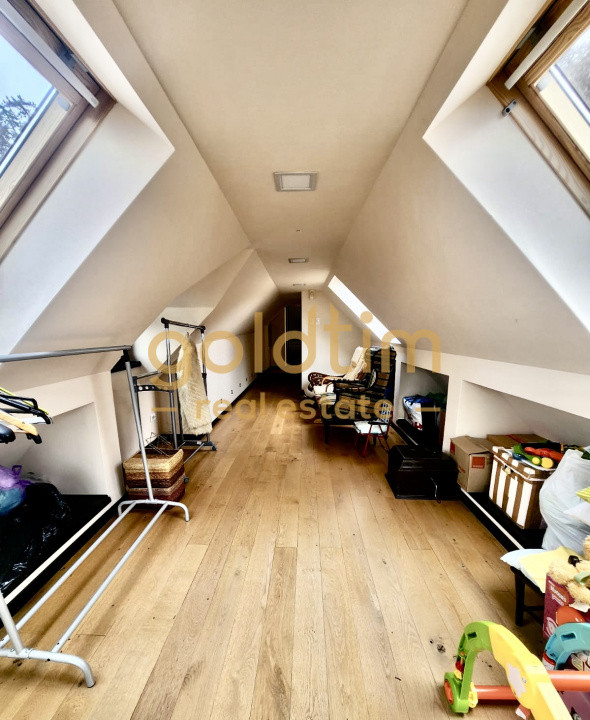 VILA IMPOZANTA P+3 /TEREN 800MP/ VEDERE PANORAMICA ASUPRA ORASULUI/ULTRACENTRAL