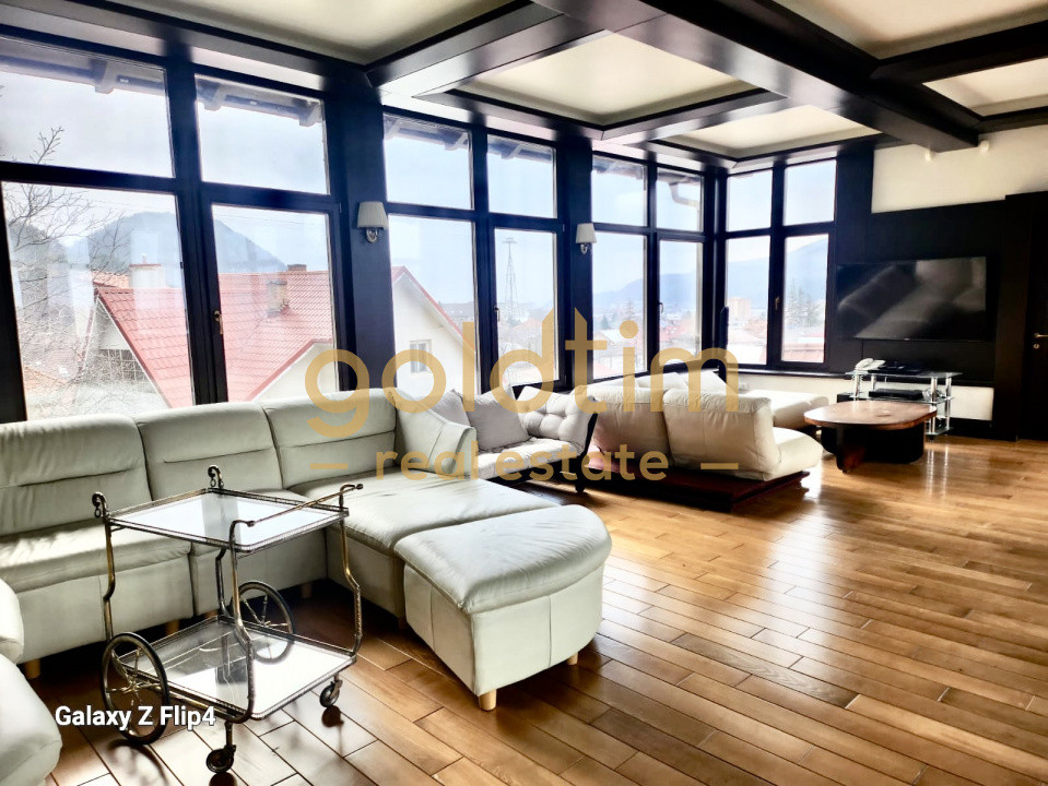 VILA IMPOZANTA P+3 /TEREN 800MP/ VEDERE PANORAMICA ASUPRA ORASULUI/ULTRACENTRAL