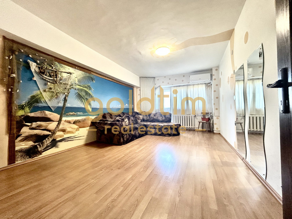 VANZARE APARTAMENT 4 CAMERE 94MP/BALCON/LOC PARCARE/ZONA AUCHAN