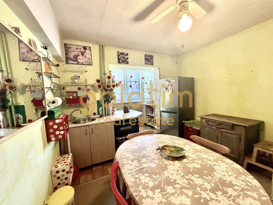 VANZARE APARTAMENT 4 CAMERE 94MP/BALCON/LOC PARCARE/ZONA AUCHAN