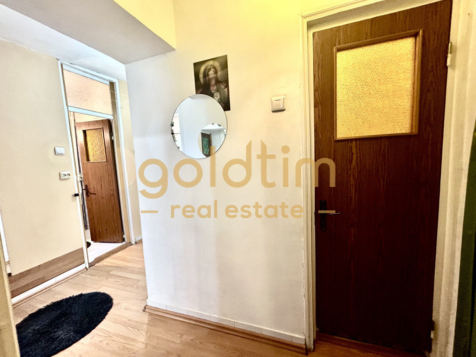 VANZARE APARTAMENT 4 CAMERE 94MP/BALCON/LOC PARCARE/ZONA AUCHAN