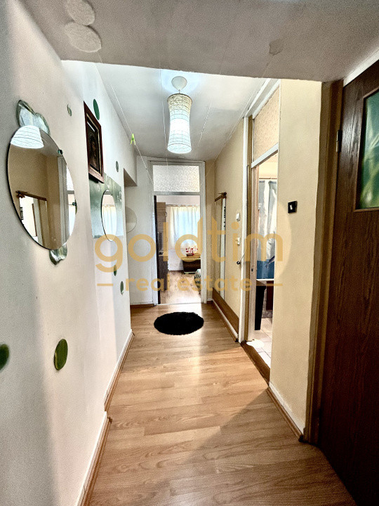 VANZARE APARTAMENT 4 CAMERE 94MP/BALCON/LOC PARCARE/ZONA AUCHAN