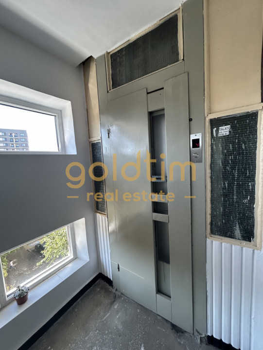 VANZARE APARTAMENT 4 CAMERE 94MP/BALCON/LOC PARCARE/ZONA AUCHAN