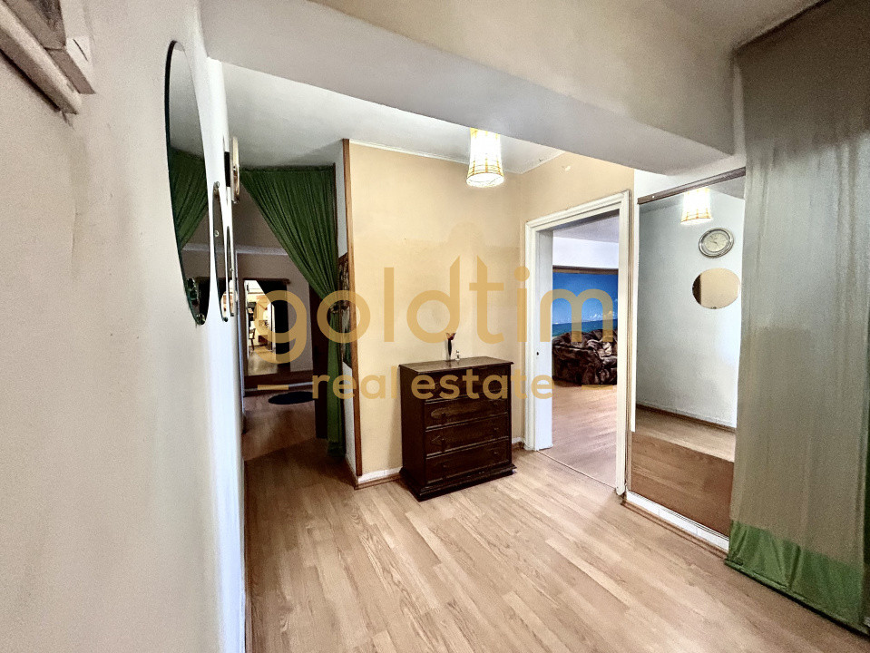 VANZARE APARTAMENT 4 CAMERE 94MP/BALCON/LOC PARCARE/ZONA AUCHAN