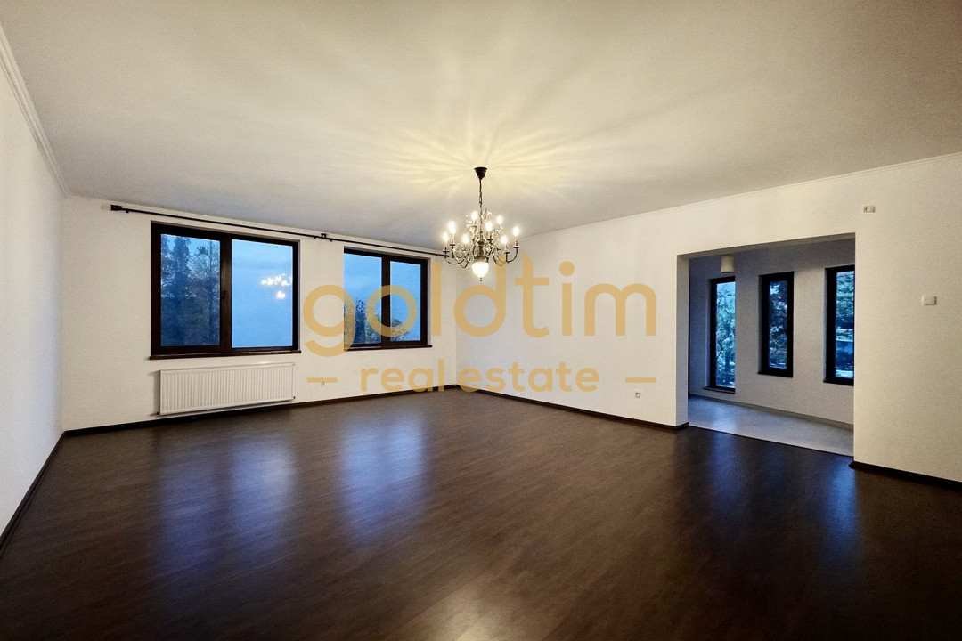 PRETABIL BIROU/CURTE GENROASA/SPATII GENEROASE/ZONA LINISTITA/PARCARE