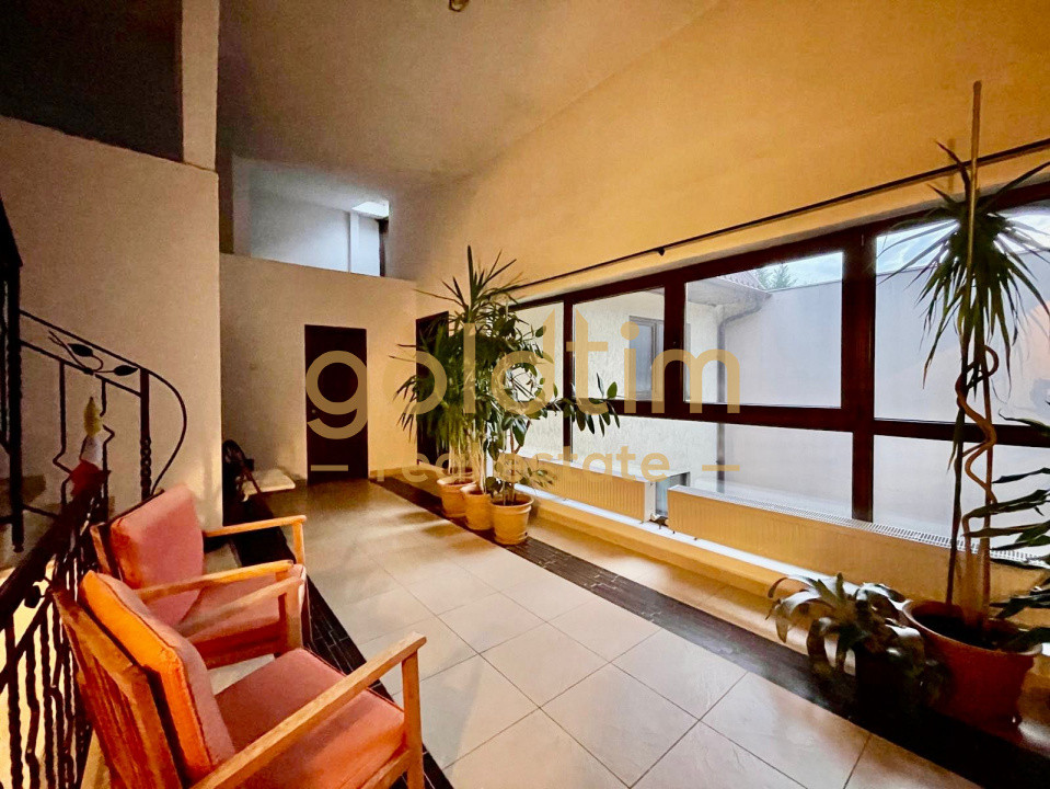 PRETABIL BIROU/CURTE GENROASA/SPATII GENEROASE/ZONA LINISTITA/PARCARE