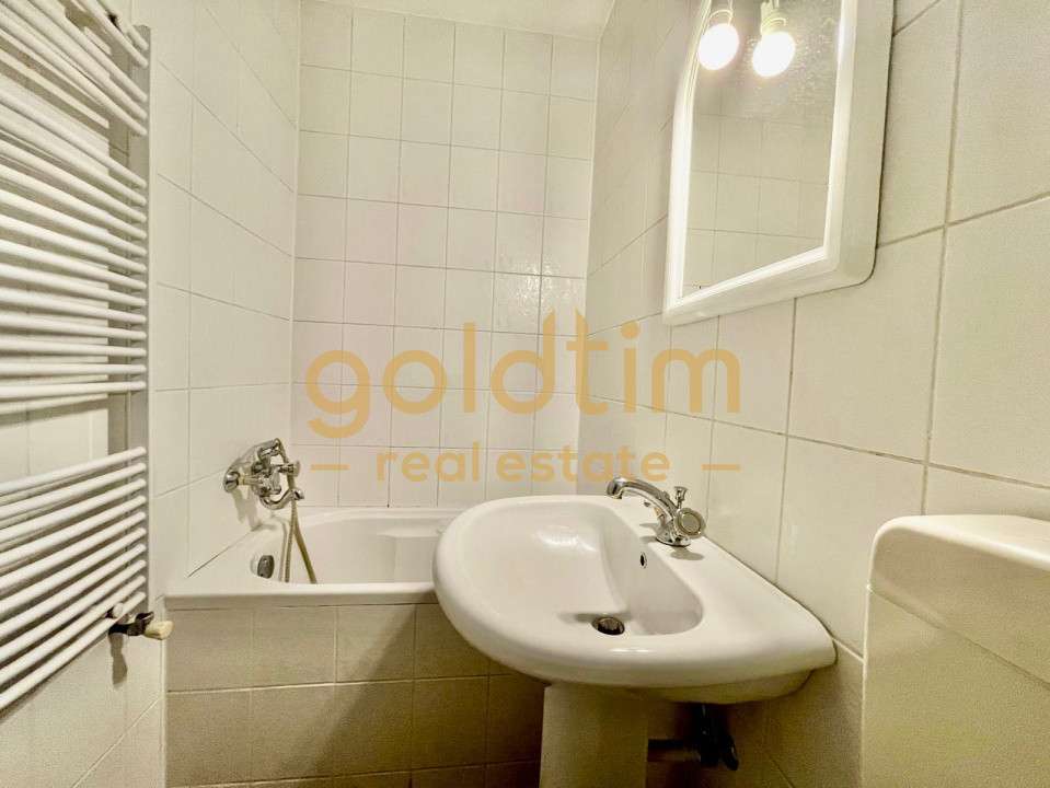 PRETABIL BIROU/CURTE GENROASA/SPATII GENEROASE/ZONA LINISTITA/PARCARE