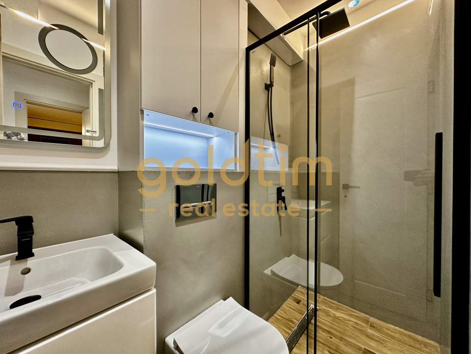 PIATA CHARLES de GAULLE/AVIATORILOR/SUPERB/PRIMA ÎNCHIRIERE/DRESSING/PARCARE 