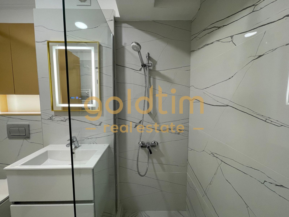 STUDIO SUPERB/DESIGN UNIC/PIPERA OMV/MOBILAT SI UTILAT