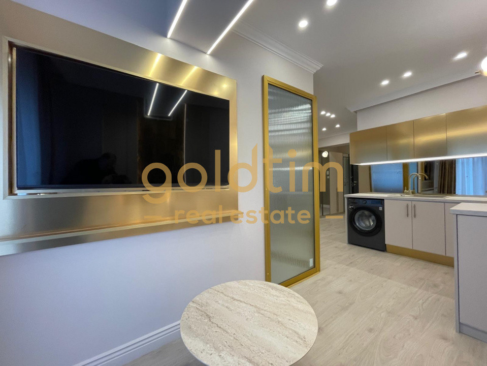 STUDIO SUPERB/DESIGN UNIC/PIPERA OMV/MOBILAT SI UTILAT