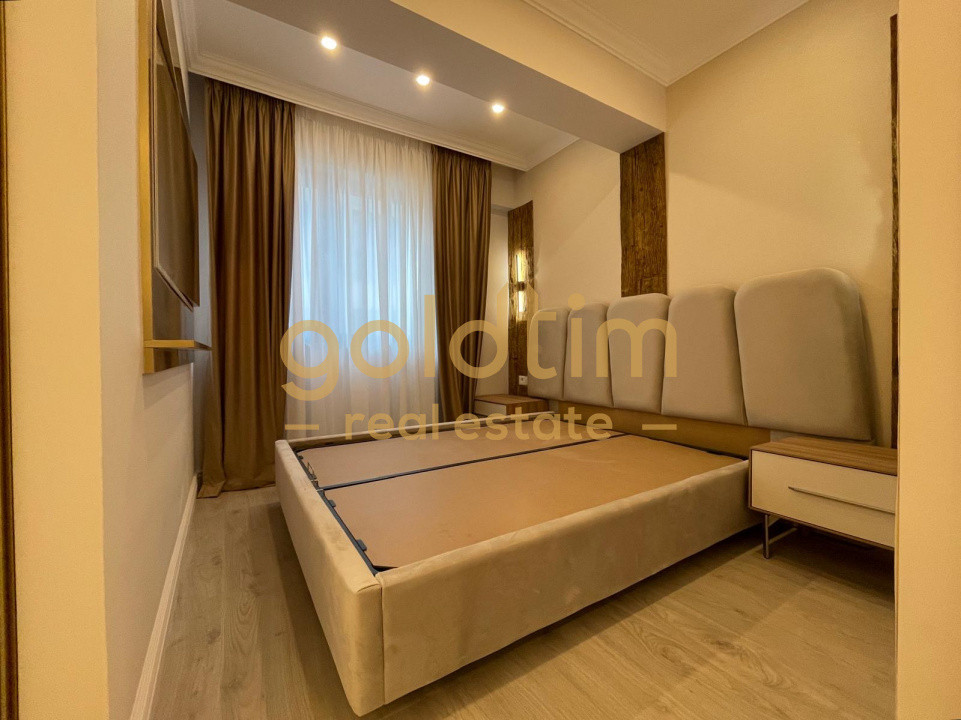 STUDIO SUPERB/DESIGN UNIC/PIPERA OMV/MOBILAT SI UTILAT