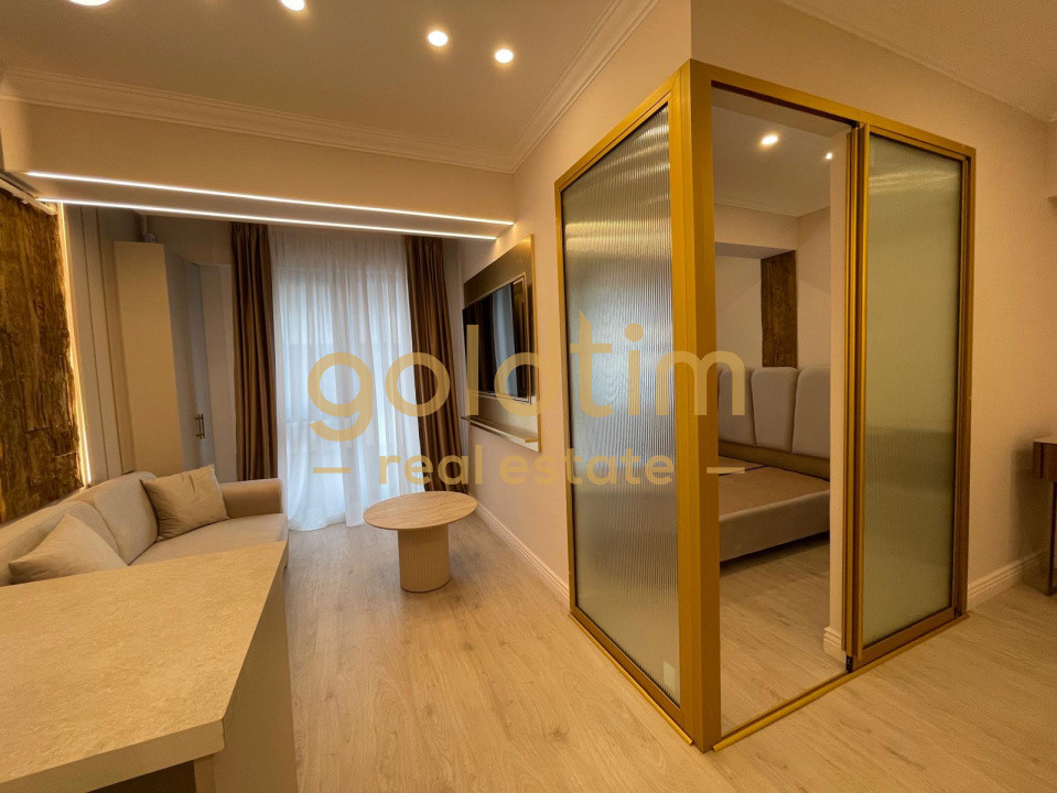 STUDIO SUPERB/DESIGN UNIC/PIPERA OMV/MOBILAT SI UTILAT