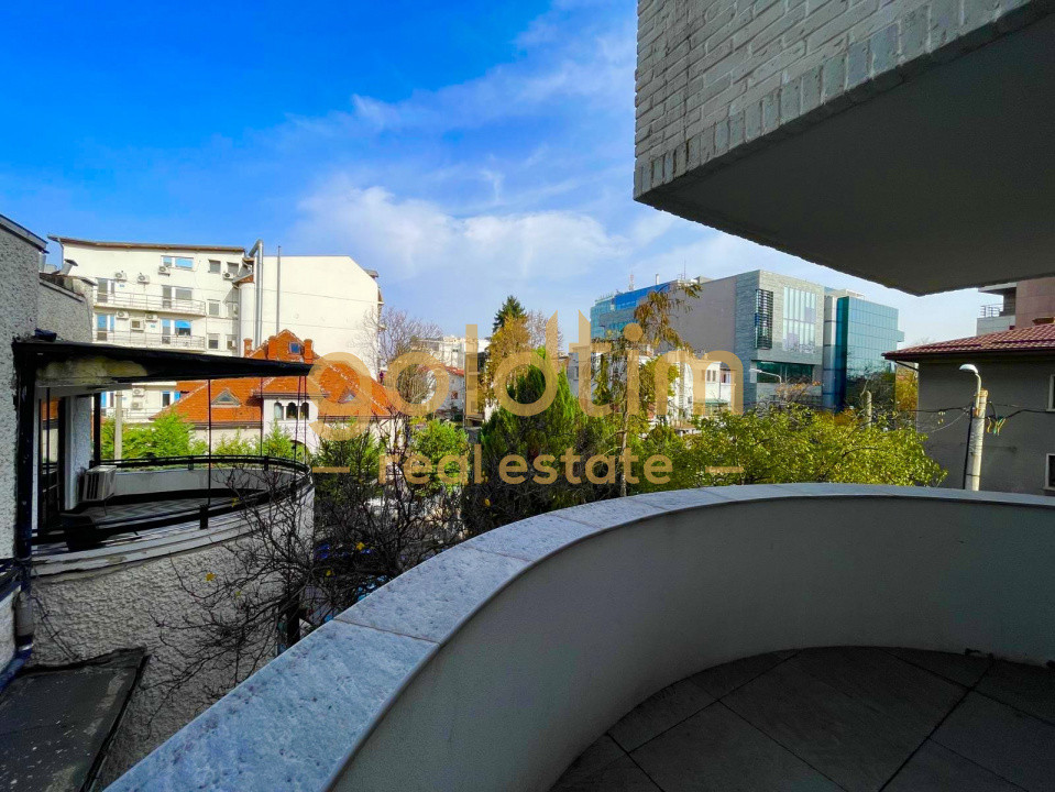 SUPERB/ ZONA EXCLUSIVISTA/ PARCARE