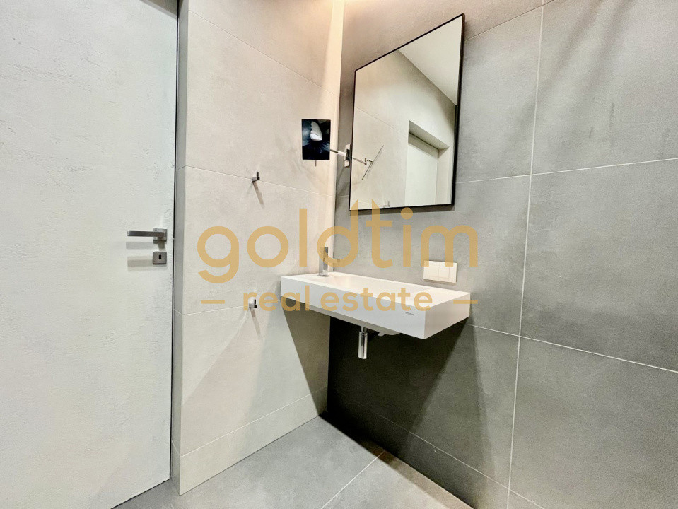 SUPERB/ ZONA EXCLUSIVISTA/ PARCARE