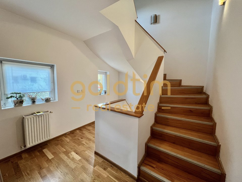 VILĂ CU GRĂDINĂ/MOBILATĂ ȘI UTILATĂ/COMPLEX