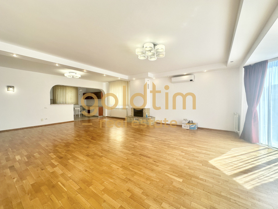 VILA CU PISCINA/CURTE 600MP/MENTENENTA CURTE SI PISCINA INCLUSE/IANCU NICOLAE