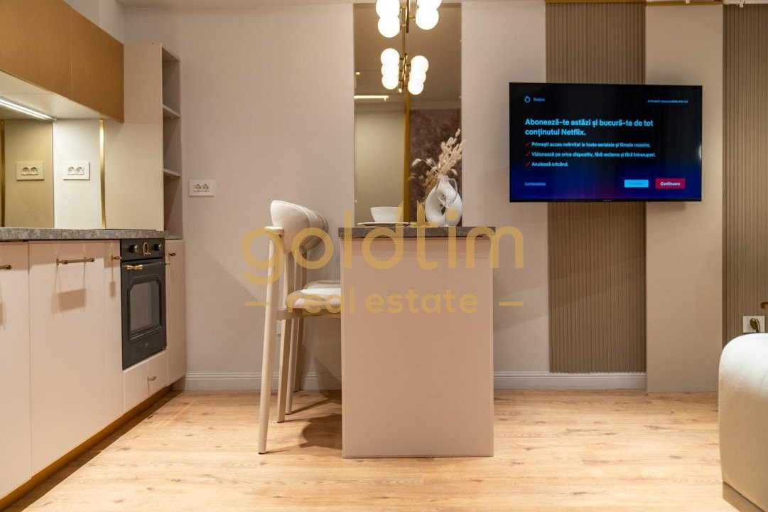 STUDIO SUPERB/DESIGN UNIC/PIPERA OMV/MOBILAT SI UTILAT