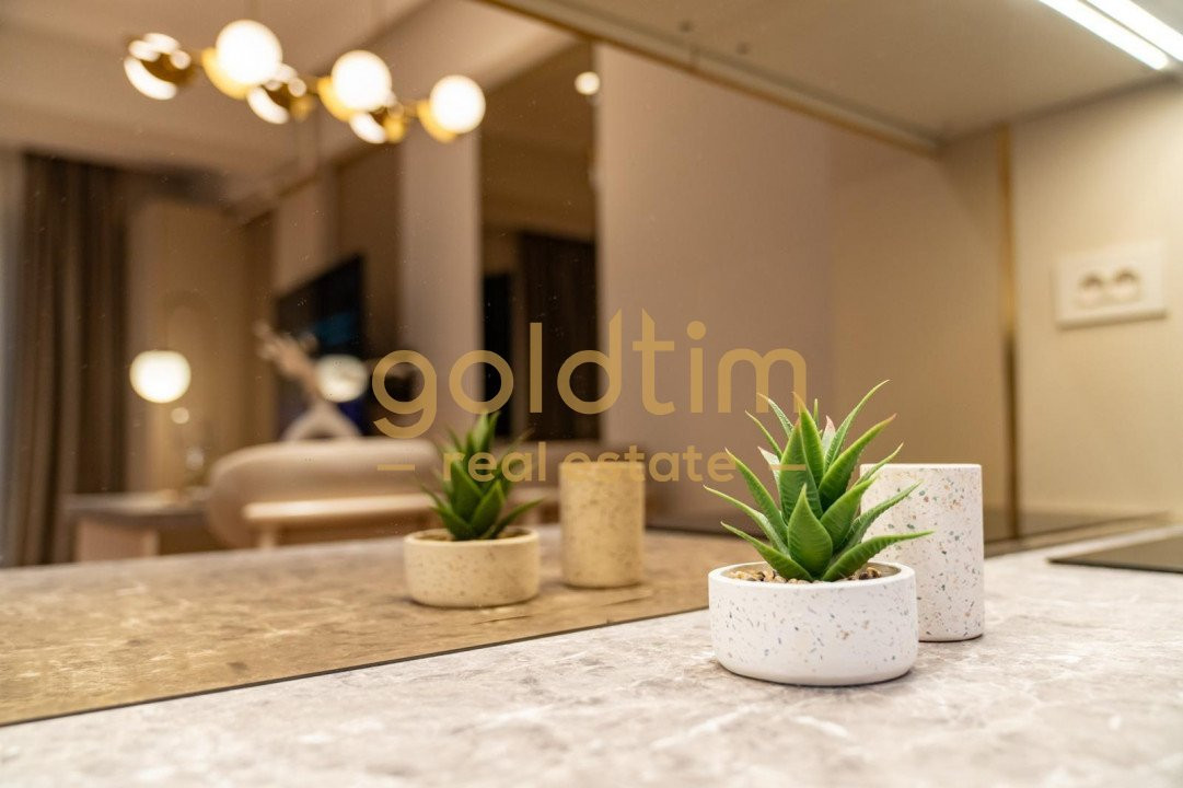 STUDIO SUPERB/DESIGN UNIC/PIPERA OMV/MOBILAT SI UTILAT