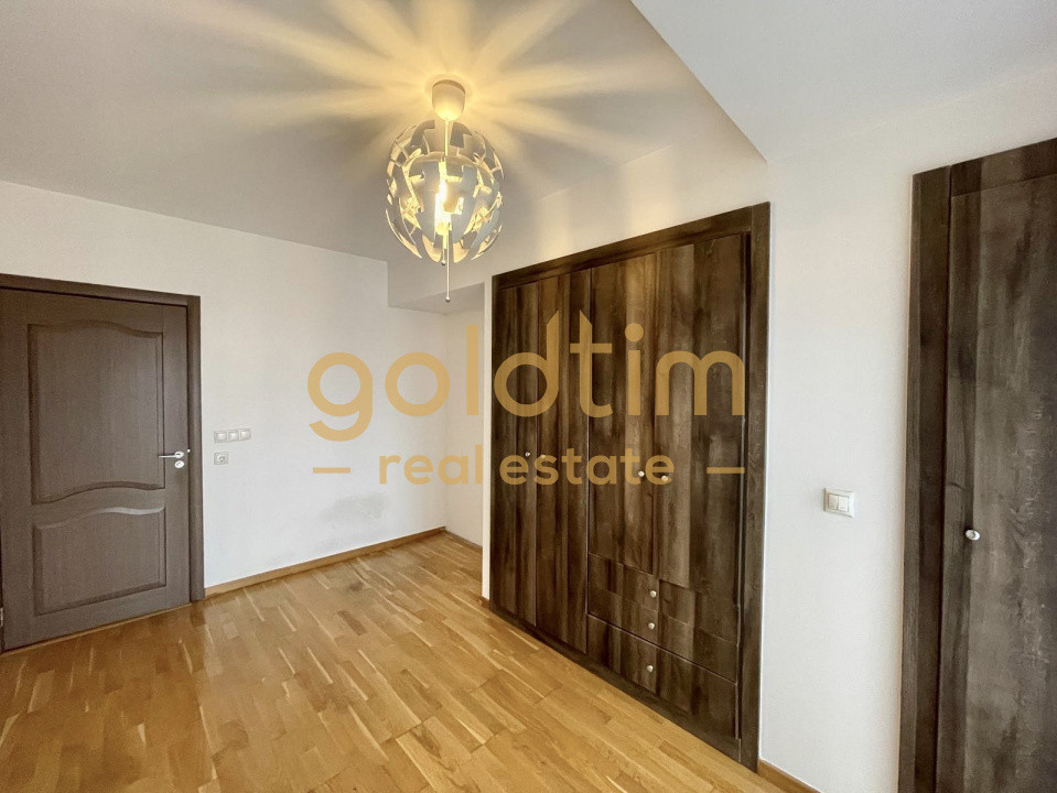 GREEN LAKE/ TERASE 30 mp/ PARCARE SUBTERANA/ BOXA