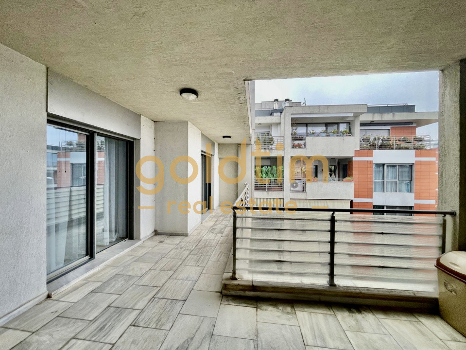 GREEN LAKE/ TERASE 30 mp/ PARCARE SUBTERANA/ BOXA