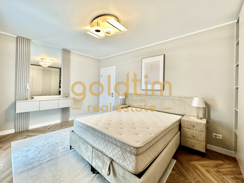 DESIGN UNIC/SUPERB/ZONA LINISTITA/LUX/1 LOC PARCARE