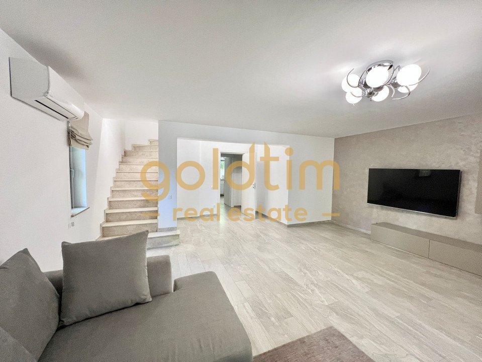 VILA LUX TIP DUPLEX/ PRIVELISTE LAC/PISCINA INCALZITA/PONTON BARCA/SNAGOV