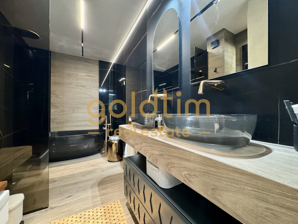 SUPERB/ PENTHOUSE MOBILAT SI UTILAT/ TERASA 70 mp