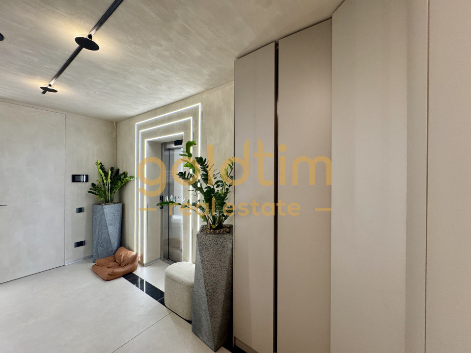 SUPERB/ PENTHOUSE MOBILAT SI UTILAT/ TERASA 70 mp