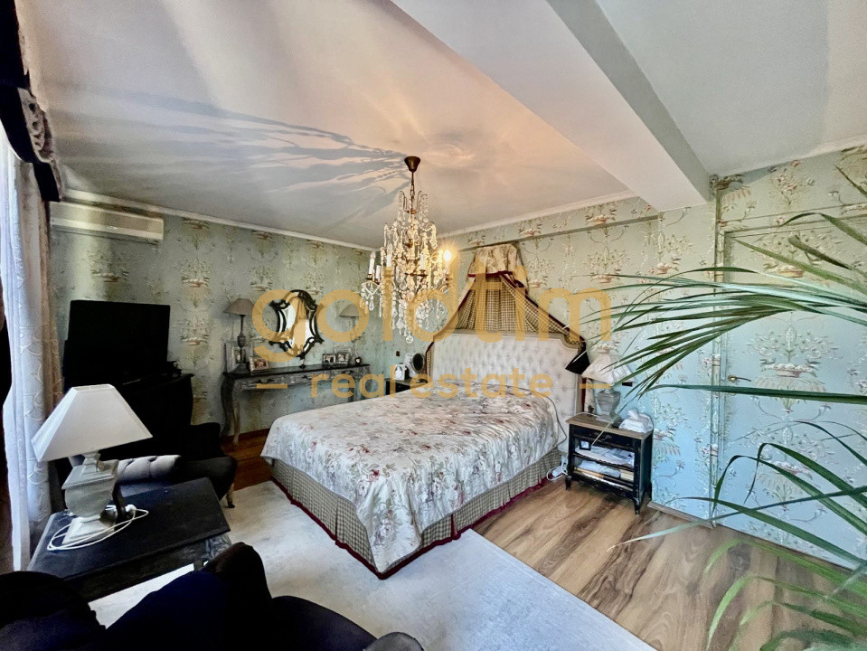 SUPERB/GRADINA/VEGETATIE MATURA/VILA INDIVIDUALA/PISCINA EXTERIOARA