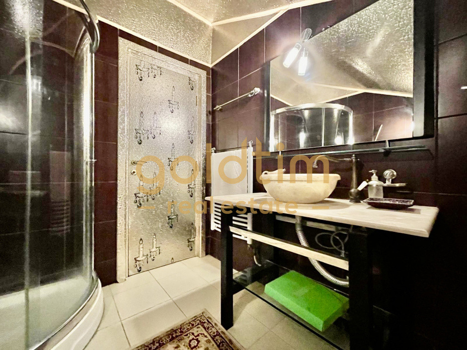 SUPERB/GRADINA/VEGETATIE MATURA/VILA INDIVIDUALA/PISCINA EXTERIOARA